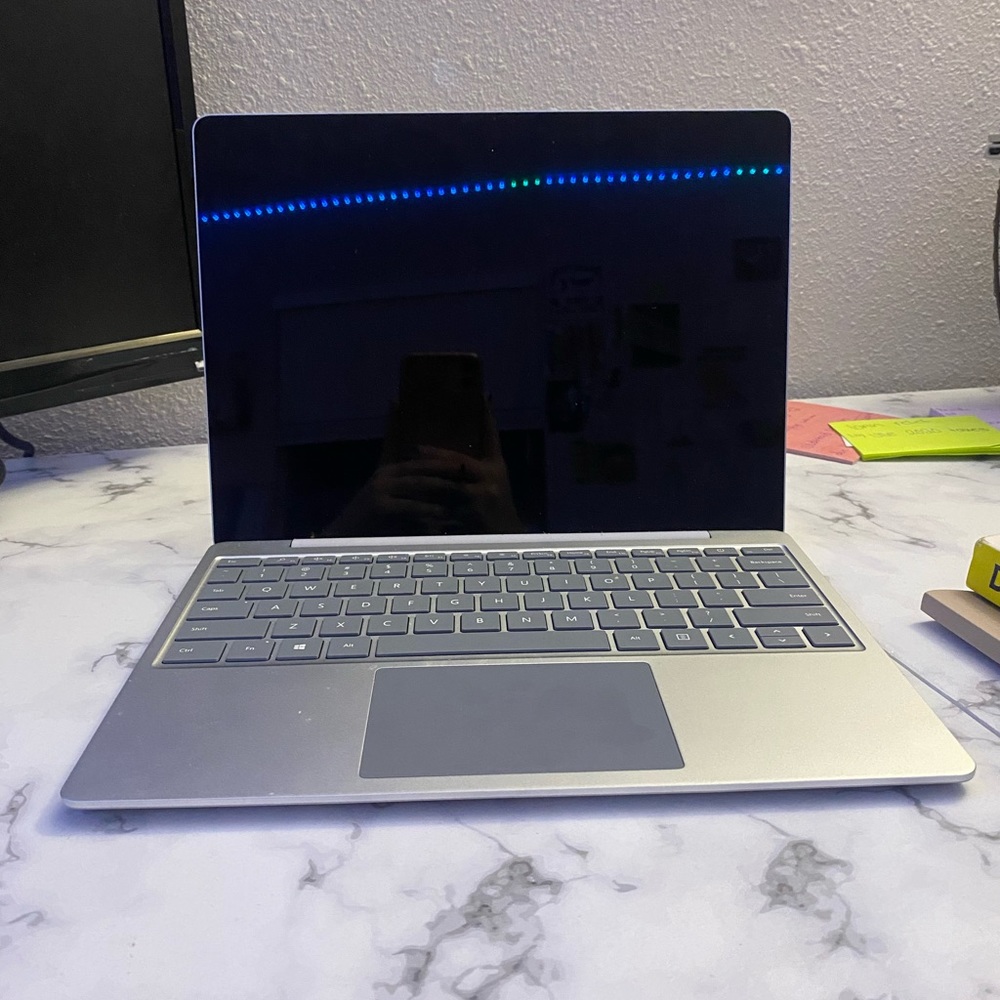 Microsoft Surface Laptop